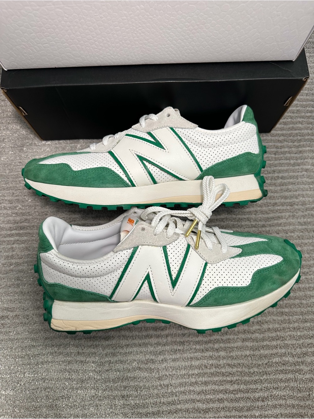 Casablanca x New Balance 327